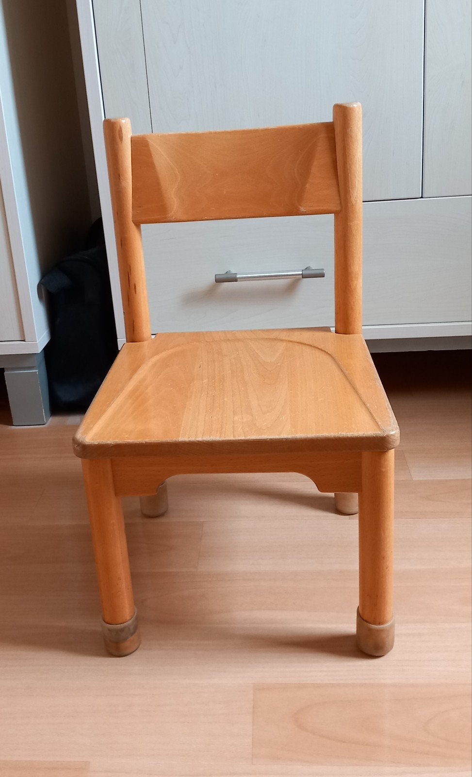 Houten Schoolstoeltje, Peuterstoeltje., Kinderen en Baby's, Ophalen, Gebruikt, Stoel(en)