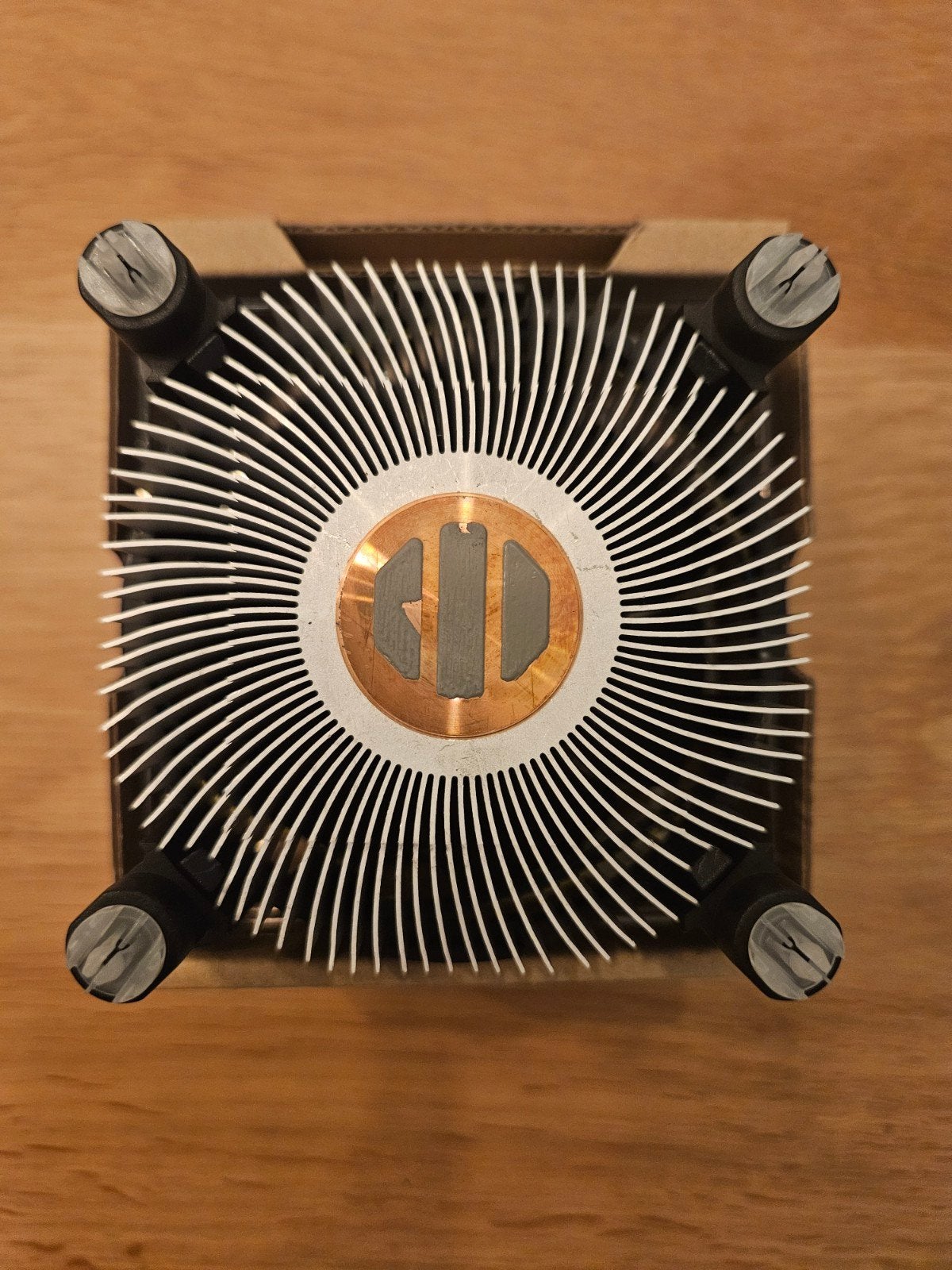 Intel CPU Koeler E97378-001 - Zo goed als nieuw, Computers en Software, Ophalen of Verzenden, Zo goed als nieuw, Luchtkoeling