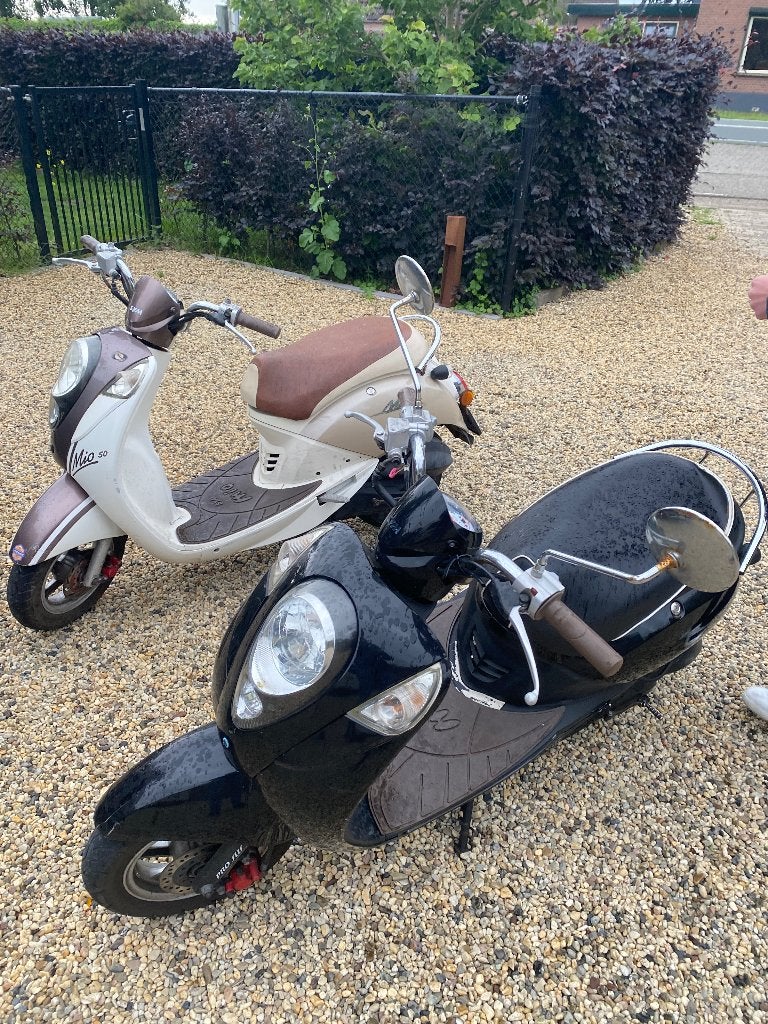 Sym Mio zwart 2007, Gebruikt, Maximaal 45 km/u, Benzine, 50 cc