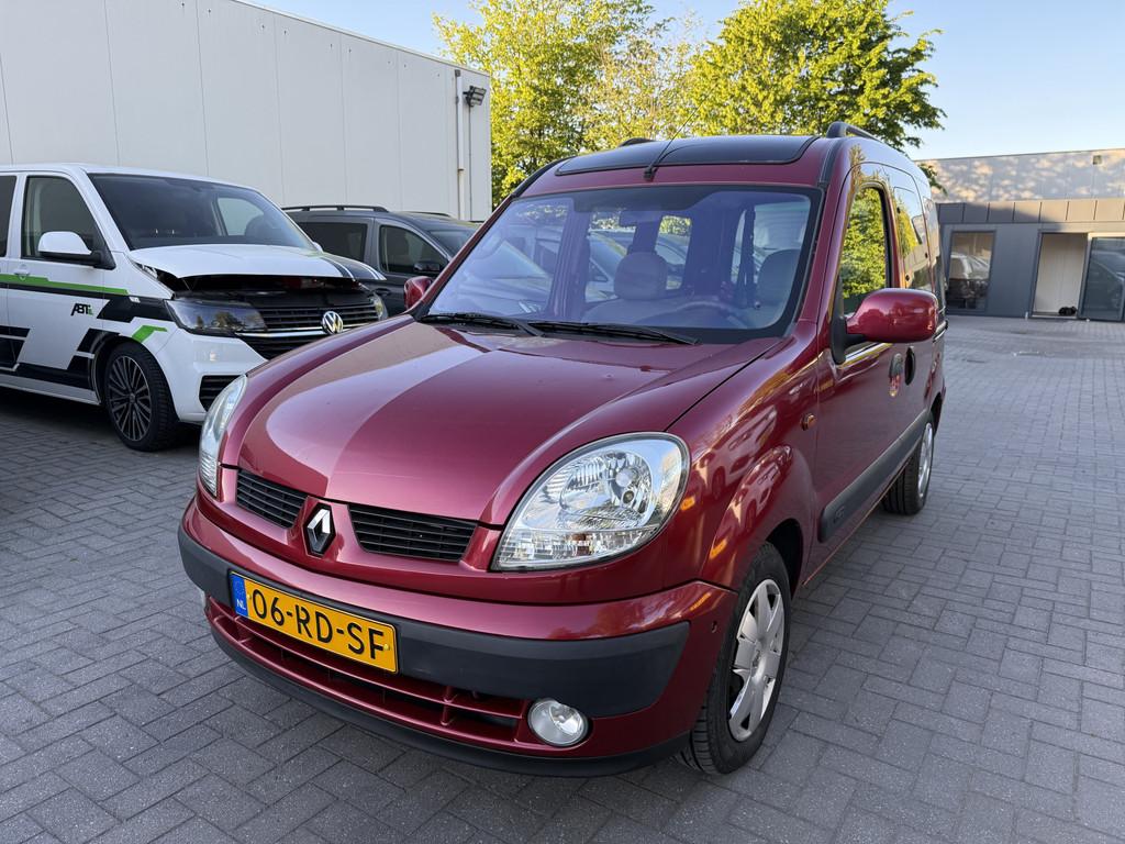 Renault Kangoo 1.6-16V Rolstoelauto - Automaat - Airco - Bod, Auto's, 1160 kg, Metallic lak, Gebruikt, 4 stoelen