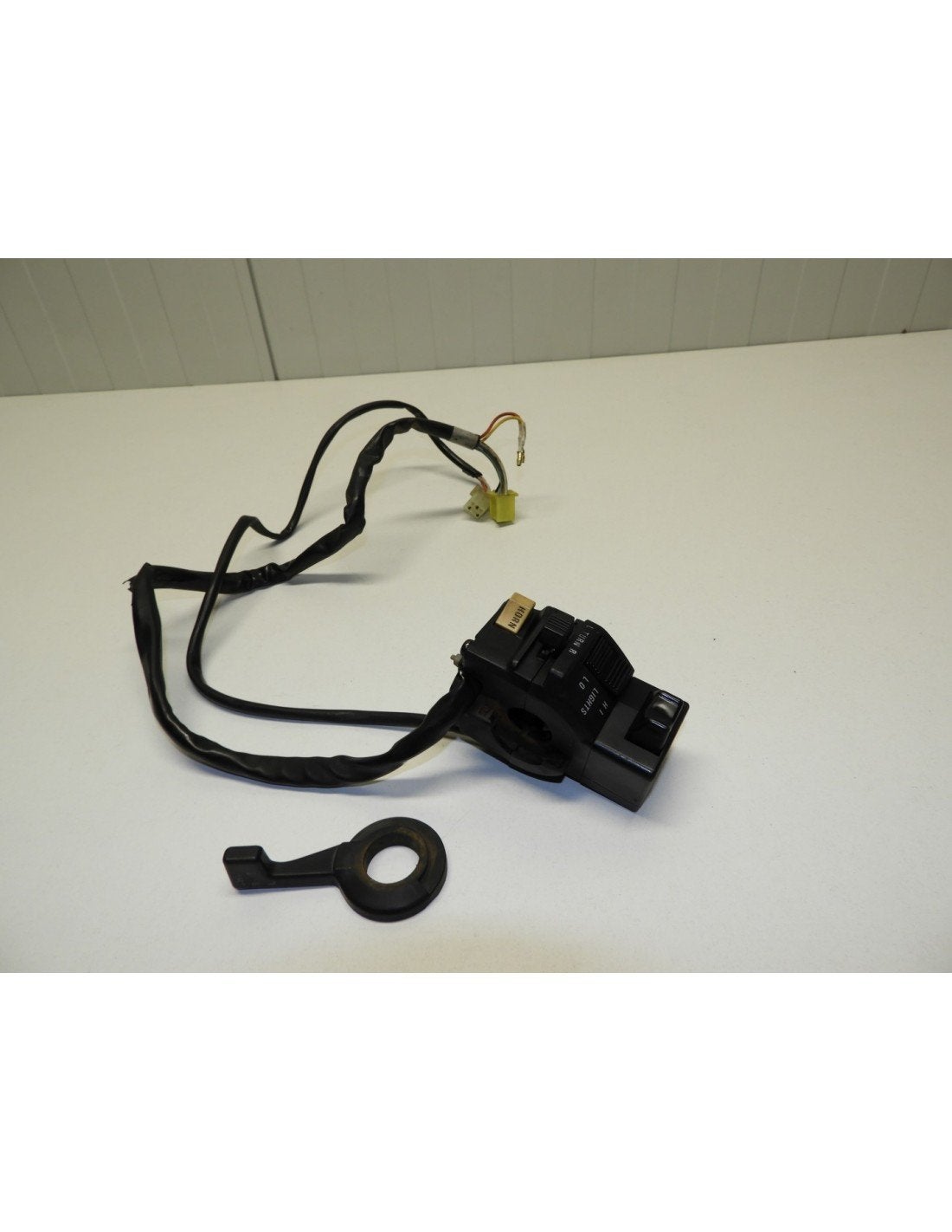 GSX1100F 1988 - 1994 Suzuki Elektrische bediening D1-42380