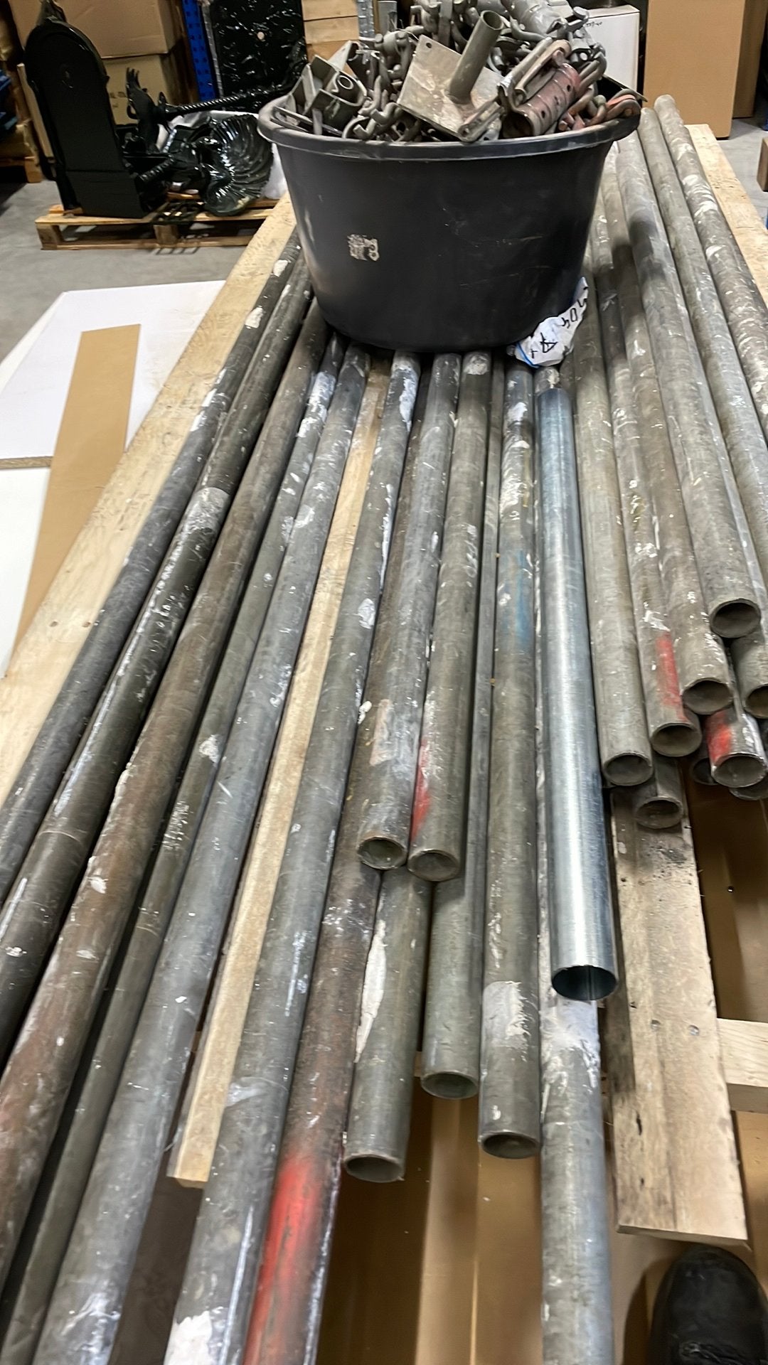 Steigermateriaal- Ideaal voor hoge ruimtes, Ophalen, Gebruikt, Overige typen, 5 meter of hoger