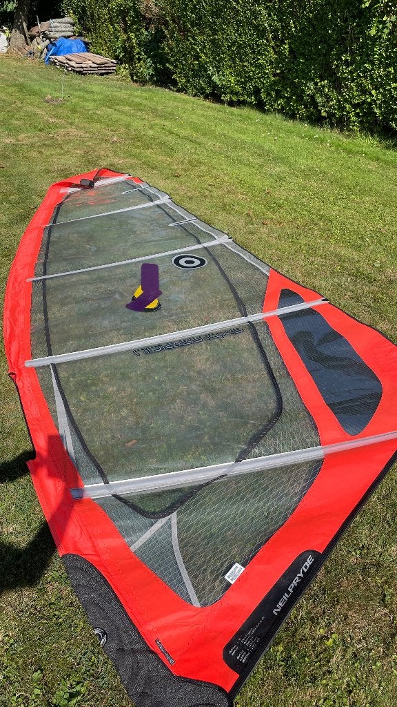 Neil Pryde Expression 5.7 (2004) + X5 mast, Watersport en Boten, Ophalen, Gebruikt, Complete set