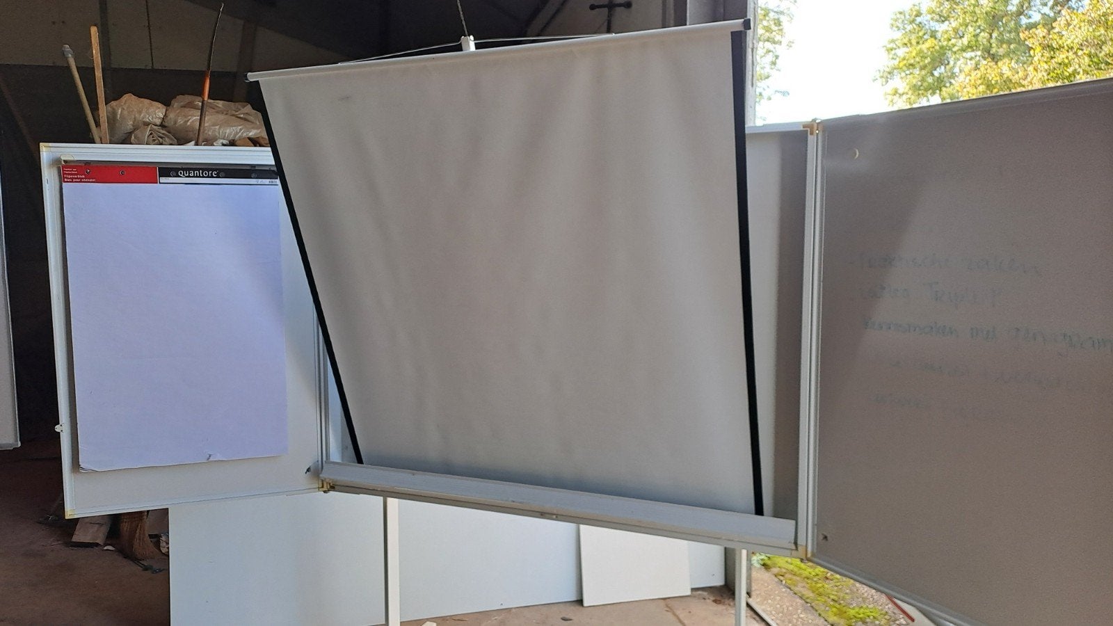 verrijdbaar whiteboard met flipover en projectiescherm, Diversen, Ophalen, Gebruikt, Whiteboard