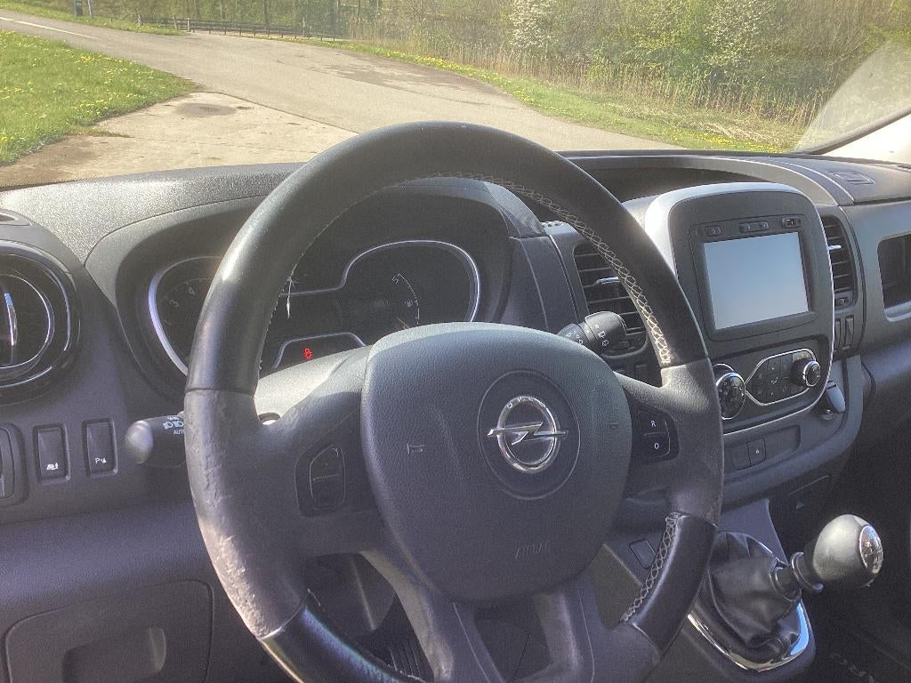 Opel Vivaro 1.6 D 2015, Euro 5, Zwart, 4 cilinders, Origineel Nederlands