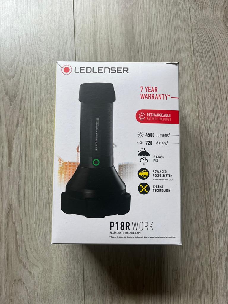 Zaklamp Ledlenser P18R work, Ophalen of Verzenden, Zo goed als nieuw, Batterij