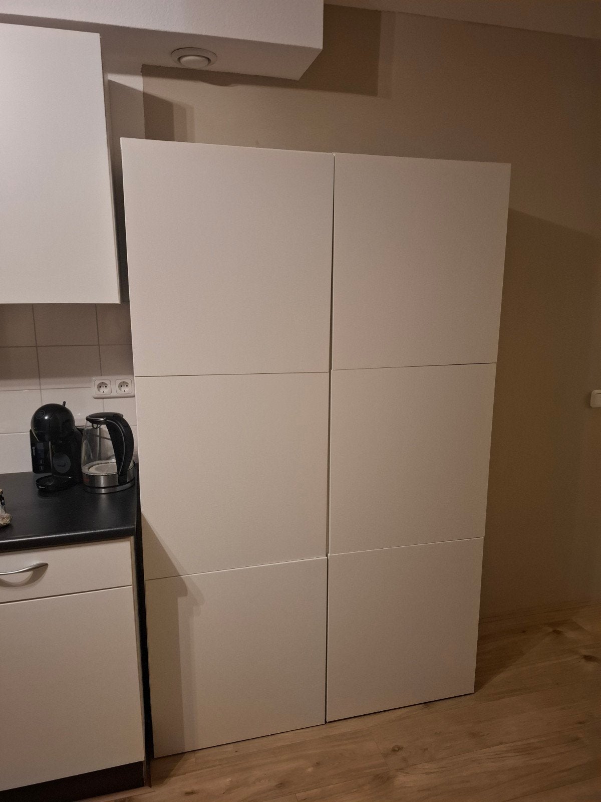 IKEA BESTÅ Opberger met deuren, wit/Lappviken wit, Ophalen, Zo goed als nieuw