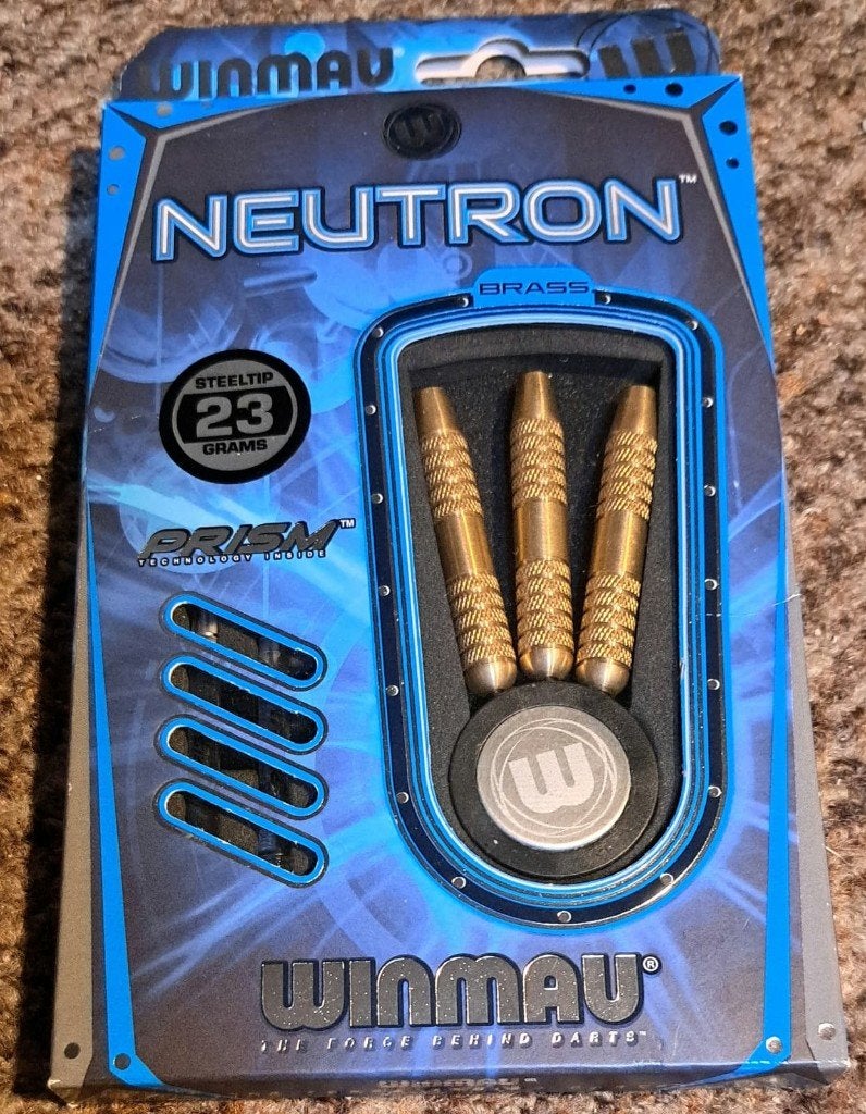 Setje Wimmau Neutron 23 gram Brass pijlen, Ophalen, Zo goed als nieuw, Pijlen