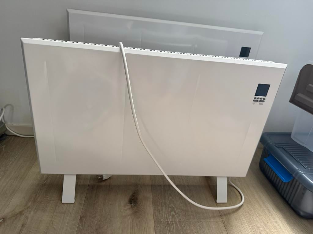 Masterwatt Modern Plus 1000W elektrische verwarming nieuw, Doe-het-zelf en Verbouw, Verwarming en Radiatoren, Ophalen, 30 tot 80 cm