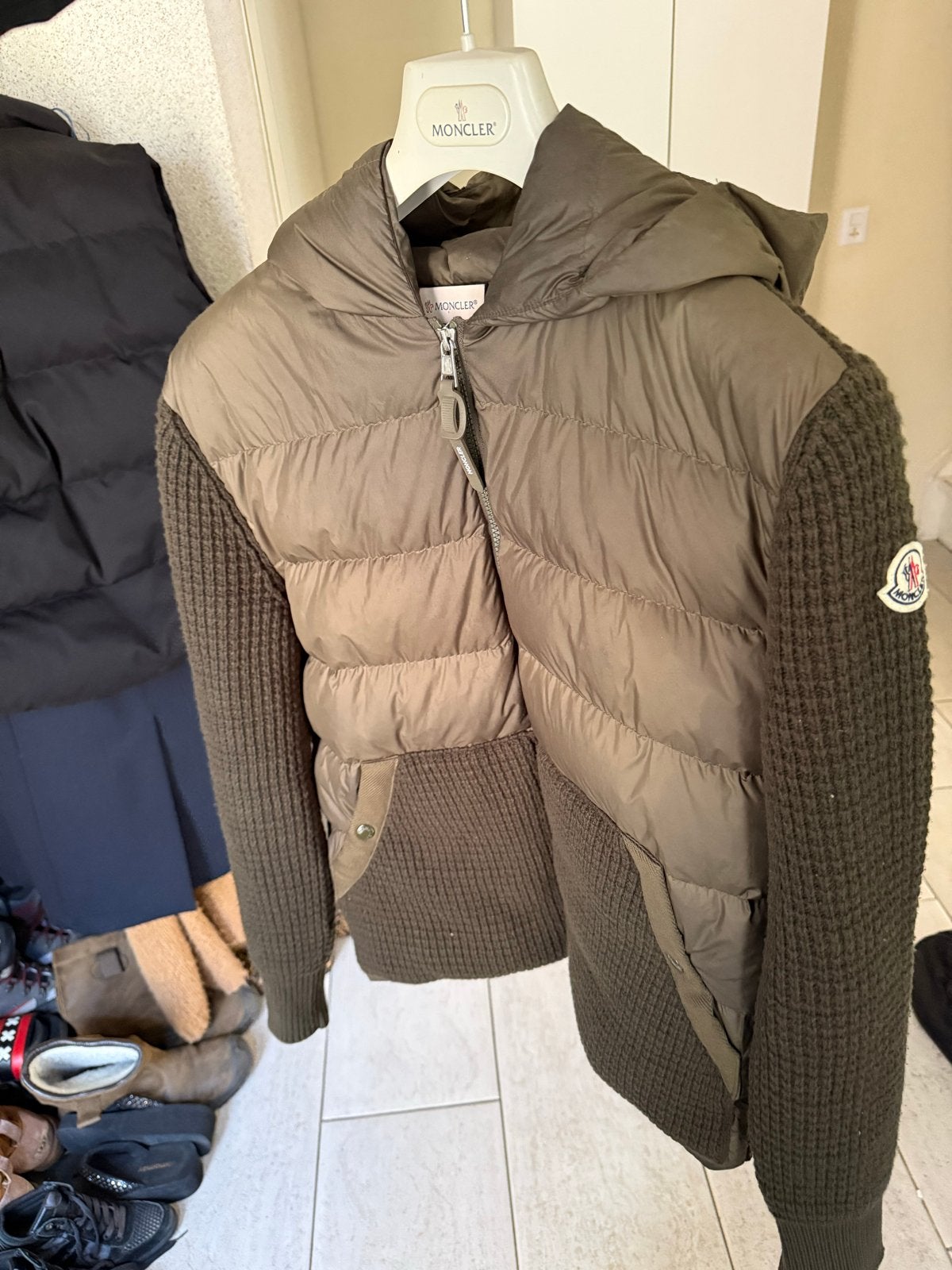 Moncler Cardigan Puffer Jacket Bruin M, Ophalen of Verzenden, Zo goed als nieuw, Maat 48/50 (M), Groen