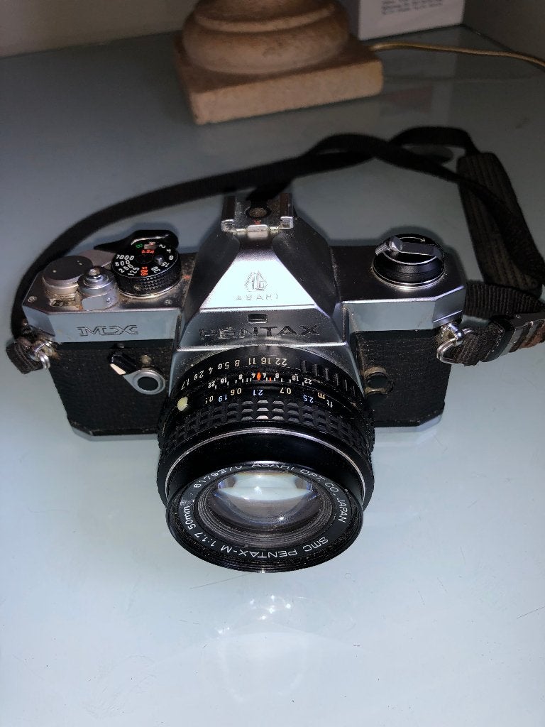Analoge Spiegelreflexcamera Pentax MX + SMC Pentax-M 50mm f, Ophalen of Verzenden, Zo goed als nieuw, Standaardlens, Zoom