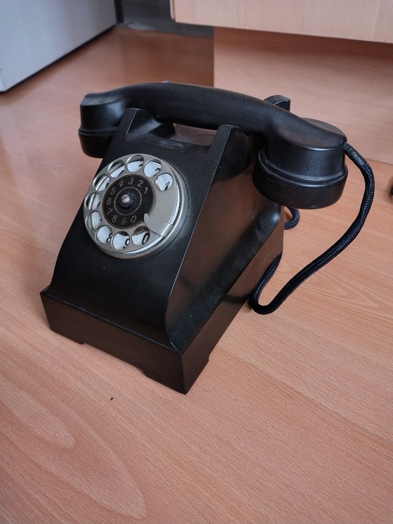 Oude antieke telefoon Ericsson type 1935, Antiek en Kunst, Ophalen of Verzenden