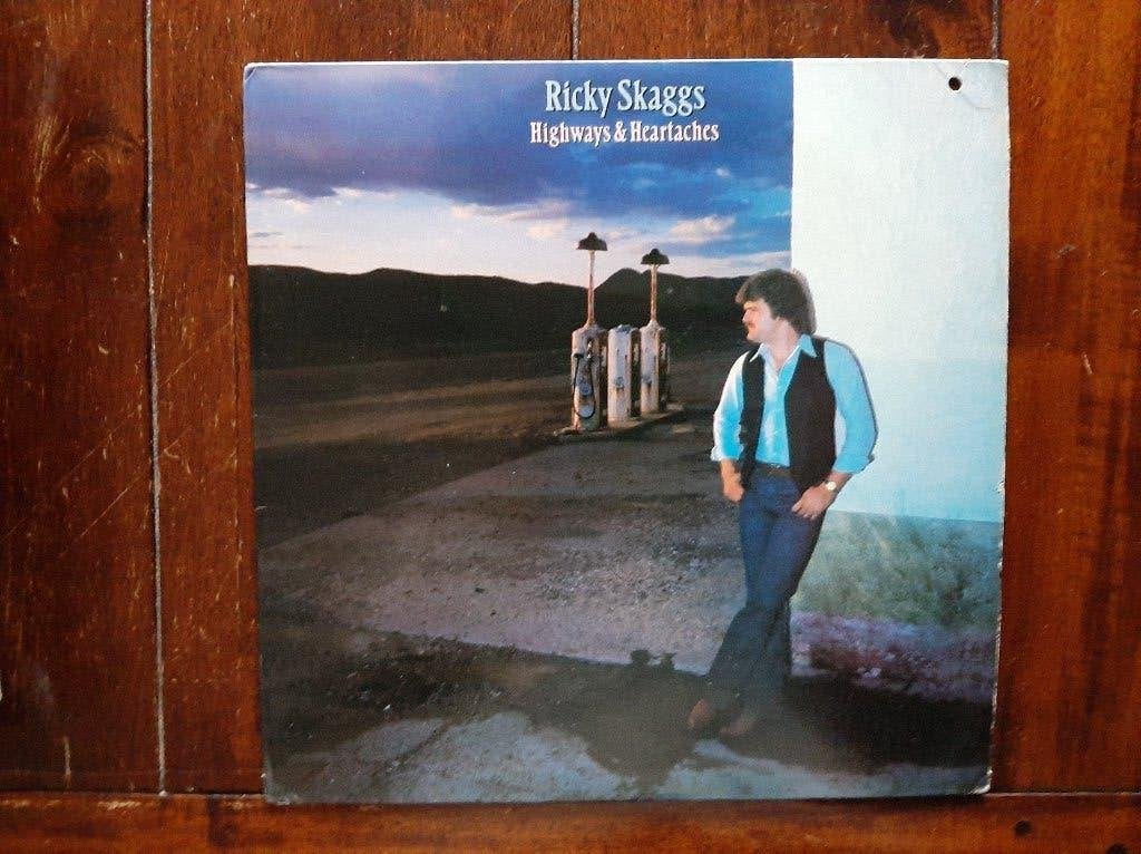 LP Ricky Skaggs /Highways and heartataches (1982), Gebruikt, 1980 - 1989, Ophalen of Verzenden, 12 inch