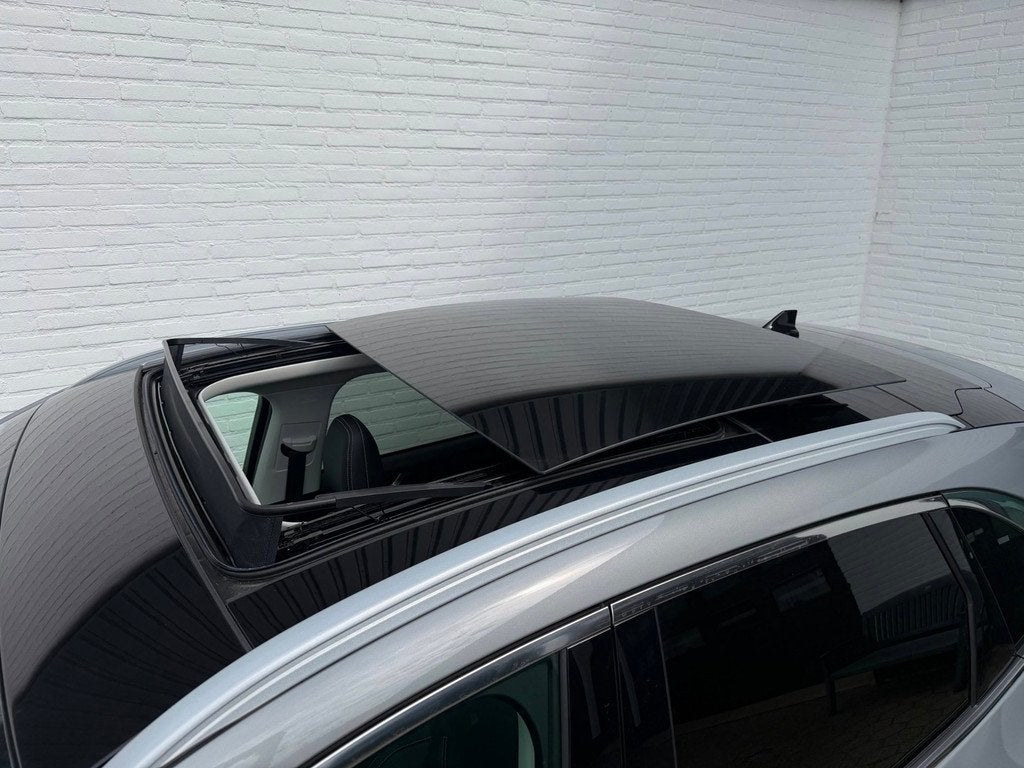 Ford Kuga 2.5 PHEV Vignale l PANO l ACC l LEDER l TREKHAAK!, Auto's, 14 kWh, Gebruikt, 4 cilinders, Bedrijf