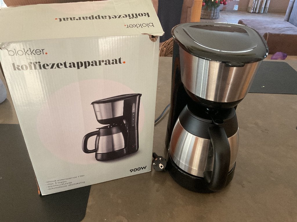 Koffiezetapparaat, Ophalen, Koffiemachine, Gemalen koffie, Zo goed als nieuw