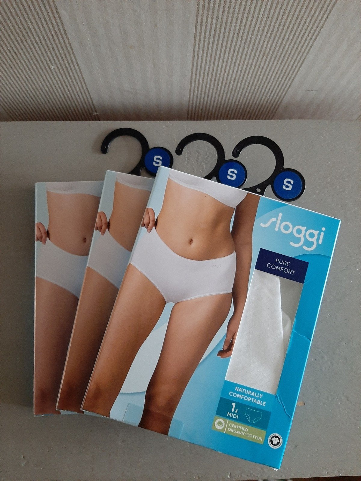 Nieuwe Sloggi Midi slip 3 stuks in de kleur wit, maat S., Kleding | Dames, Ondergoed en Lingerie, Sloggi, Ophalen of Verzenden