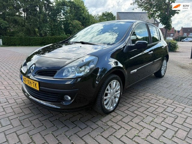 Renault Clio 1.4-16V Rip Curl, Auto's, Voorwielaandrijving, Gebruikt, 4 cilinders, Zwart