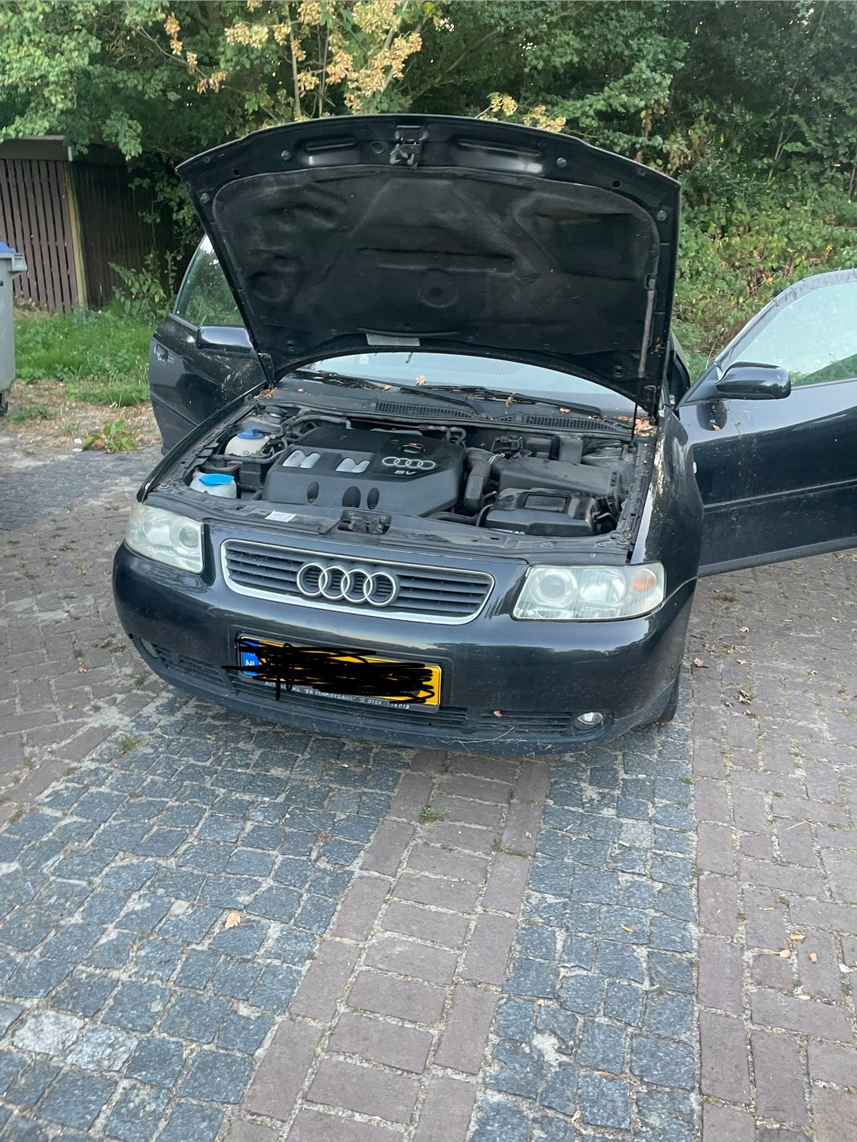 GEZOCHT: Garagebox / sleutelruimte / werkplaats, Ophalen