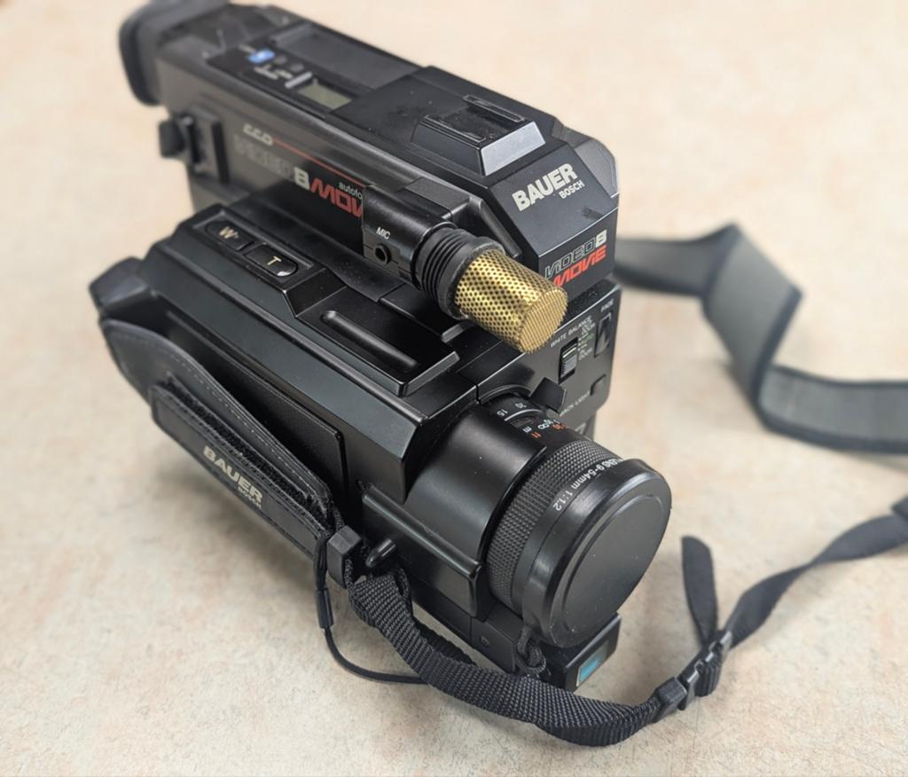 Bauer Bosch VCC 816 AF Vintage videocamera+ accessoires, Ophalen of Verzenden, Hi 8, (Video)band