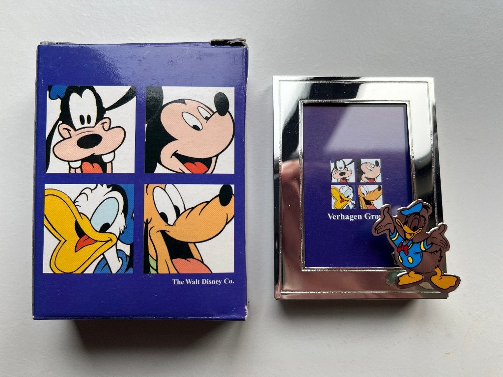 Disney Donald Duck fotolijstje (nieuw), Ophalen of Verzenden, Donald Duck, Nieuw, Beeldje of Figuurtje