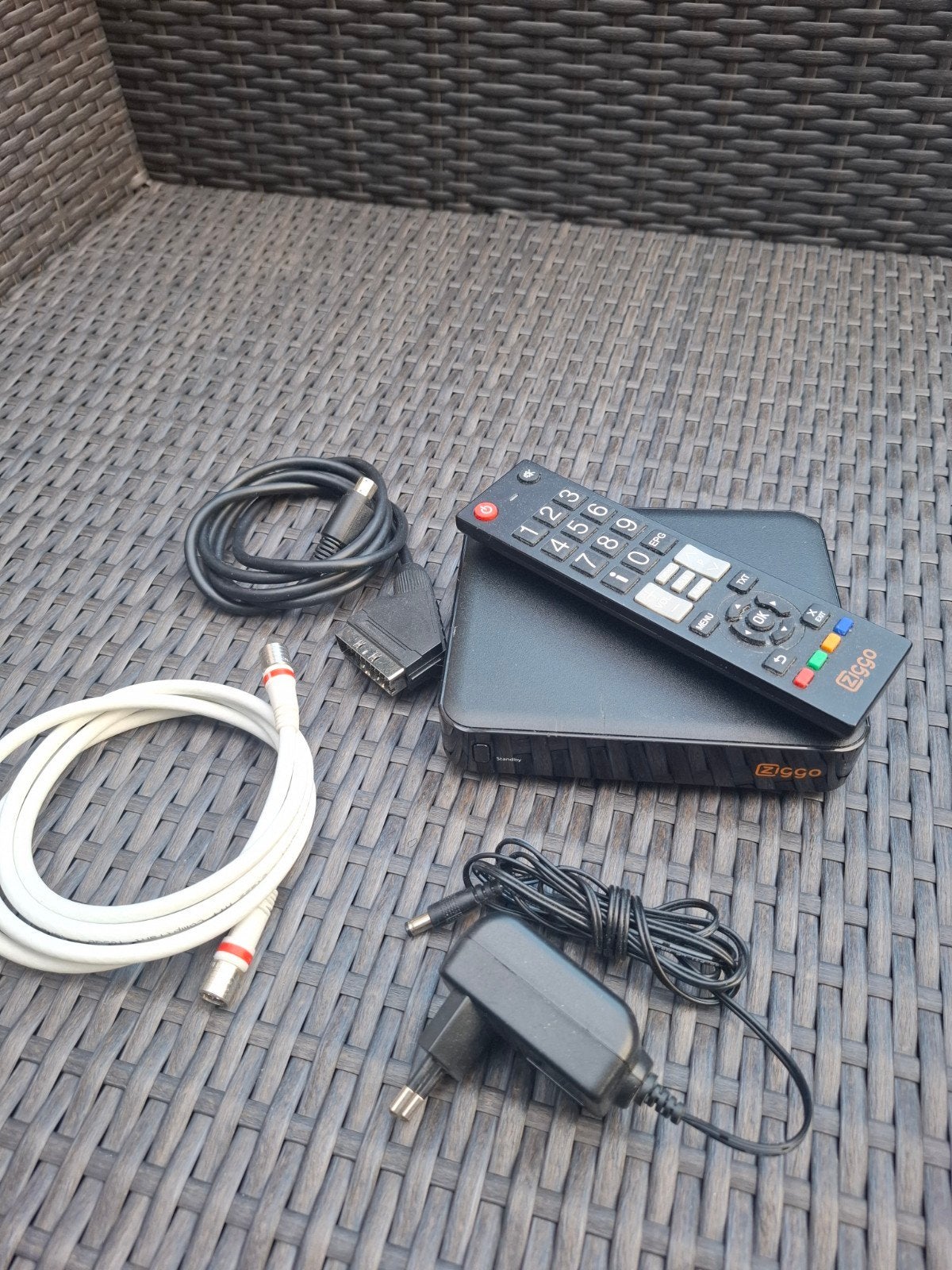 Humax IRHD-5500/NL Digitale Ontvanger Ziggo, Ophalen of Verzenden, Gebruikt, Decoder
