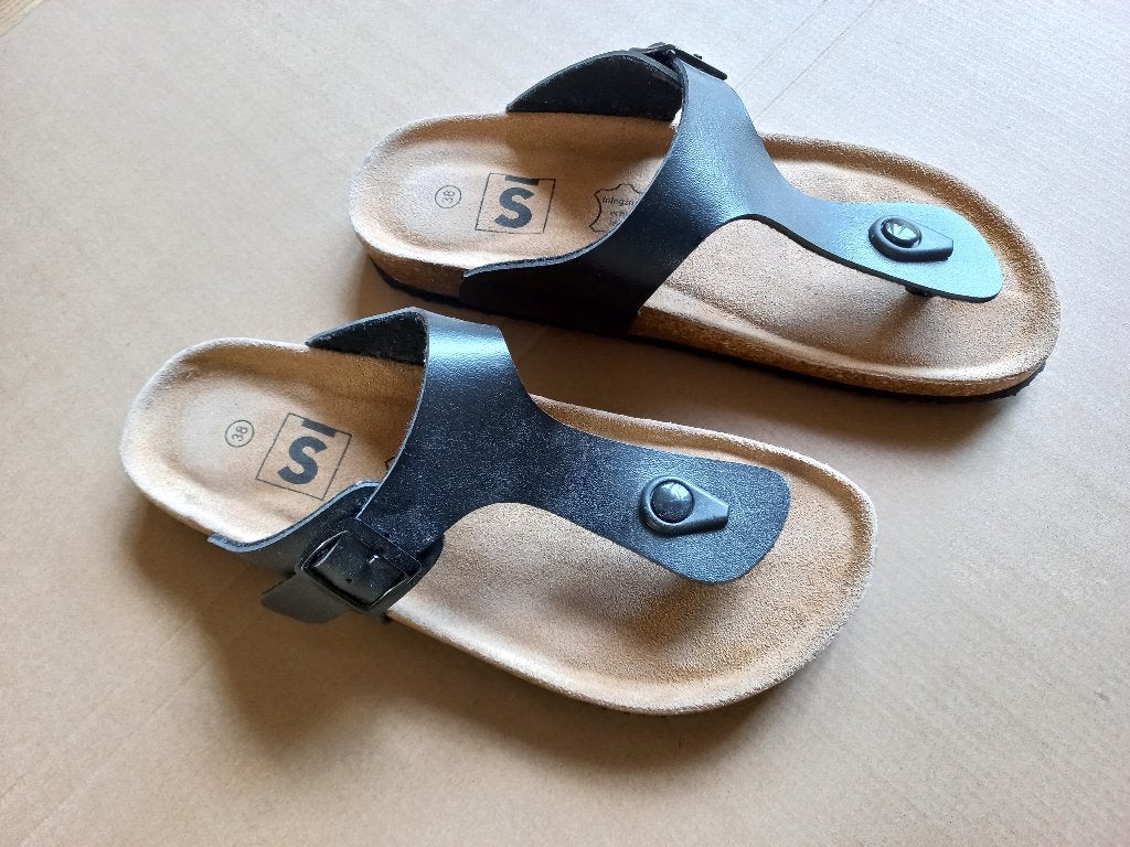NIEUW Scapino teenslippers maat 38, Slippers, Zwart, Nieuw, Ophalen of Verzenden