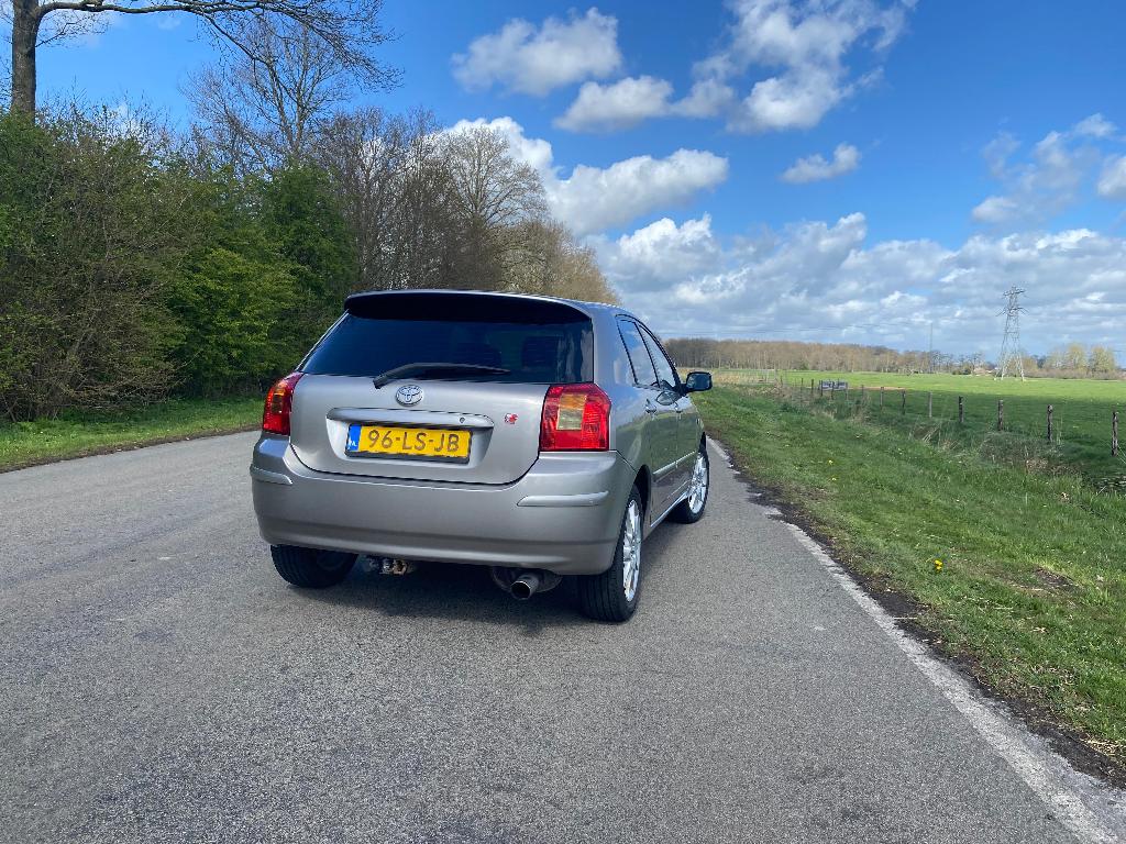 Toyota Corolla 1.8 Vvt-i 5DR T Sport 2003 ´Thundergrey', Auto's, Voorwielaandrijving, Zwart, 1200 kg, Handgeschakeld