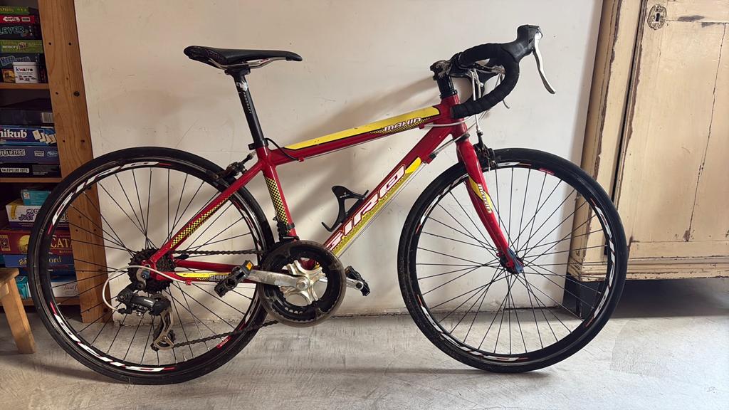 Kinder racefiets – 24 inch, 21 versnellingen, Fietsen en Brommers, Fietsen | Racefietsen, Gebruikt, Velgrem, Aluminium, Minder dan 49 cm