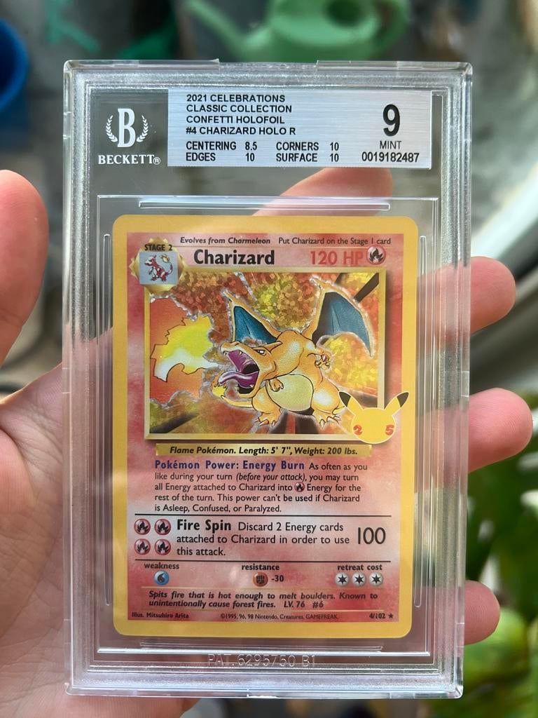 Charizard Celebrations 25th Jubileum BGS 9 Mint, Ophalen of Verzenden, Nieuw, Losse kaart, Foil