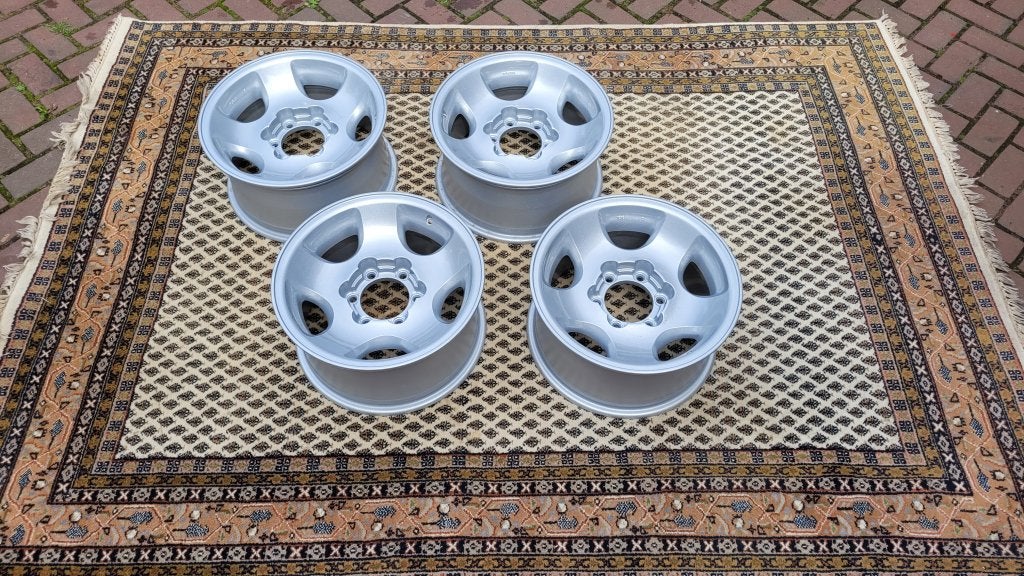 Land Cruiser 80 & LX450 Originele Velgen 6x139.7 16" x 8J, Velg(en), 16 inch, Niet ingevuld, Terreinwagen