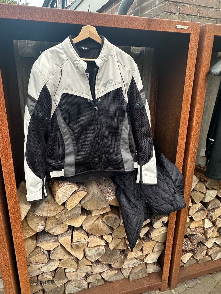 Nieuw Motorpak met handschoenen en schoenen: halve prijs!, Combipak, Dames, GMS, Ophalen