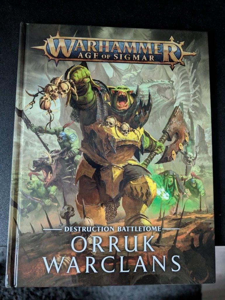 Warhammer; Age of Sigmar; Battletome Orruk Warclans, Hobby en Vrije tijd, Wargaming, Ophalen of Verzenden, Zo goed als nieuw, Warhammer
