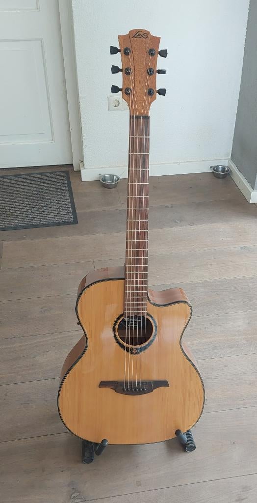 LAG T66ACE elektro-akoustische gitaar, Ophalen, Zo goed als nieuw, Western- of Steelstringgitaar, Met (piezo-)element
