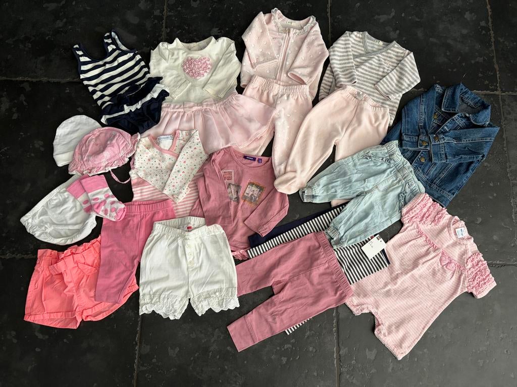Groot kledingpakket meisje pakket bundel maat 62/68 27 stuks, Ophalen of Verzenden, Gebruikt, Meisje, Setje