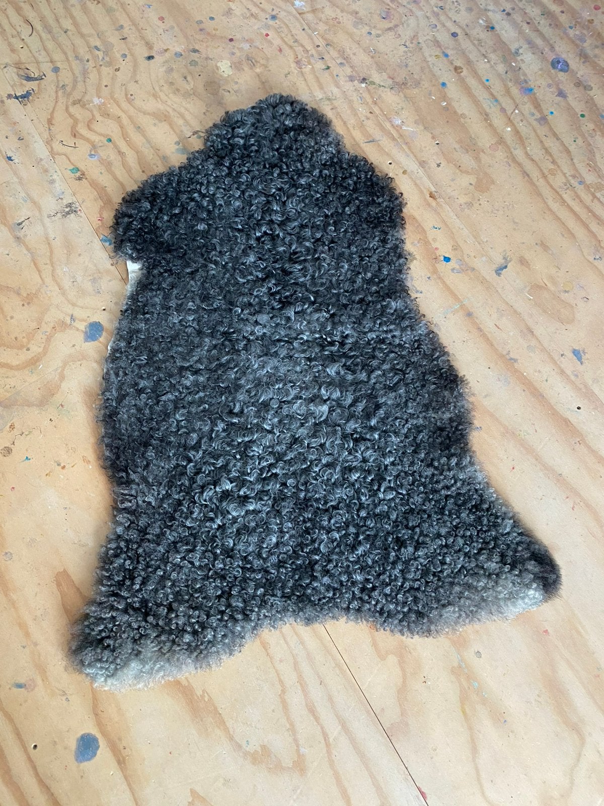 Mooie gekrulde schapenvacht, Ophalen of Verzenden, Zo goed als nieuw