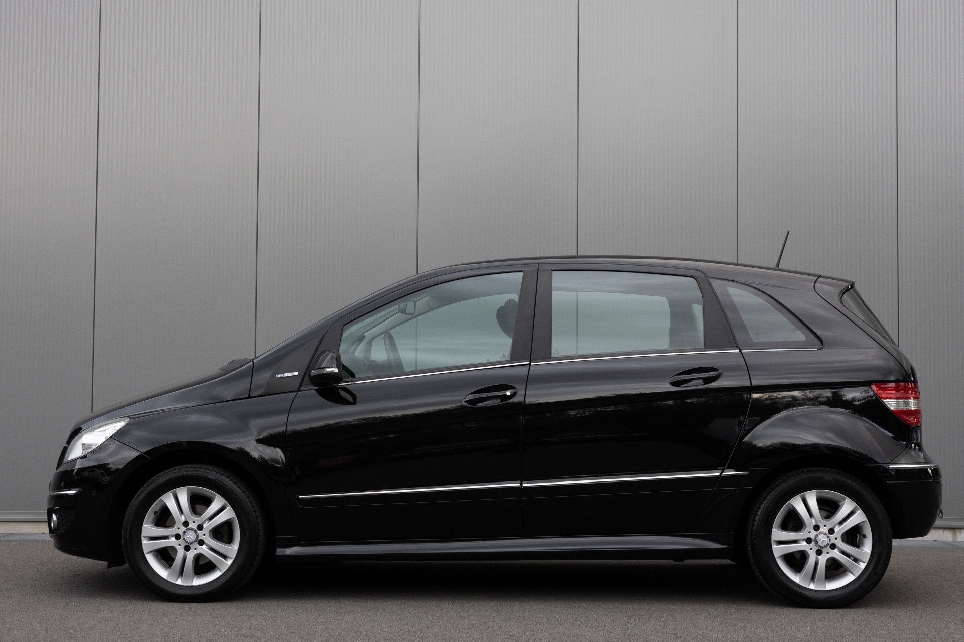 Mercedes-Benz B-Klasse 180 BlueEFFICIENCY Business CLass nav, Auto's, Voorwielaandrijving, Euro 5, Gebruikt, 4 cilinders