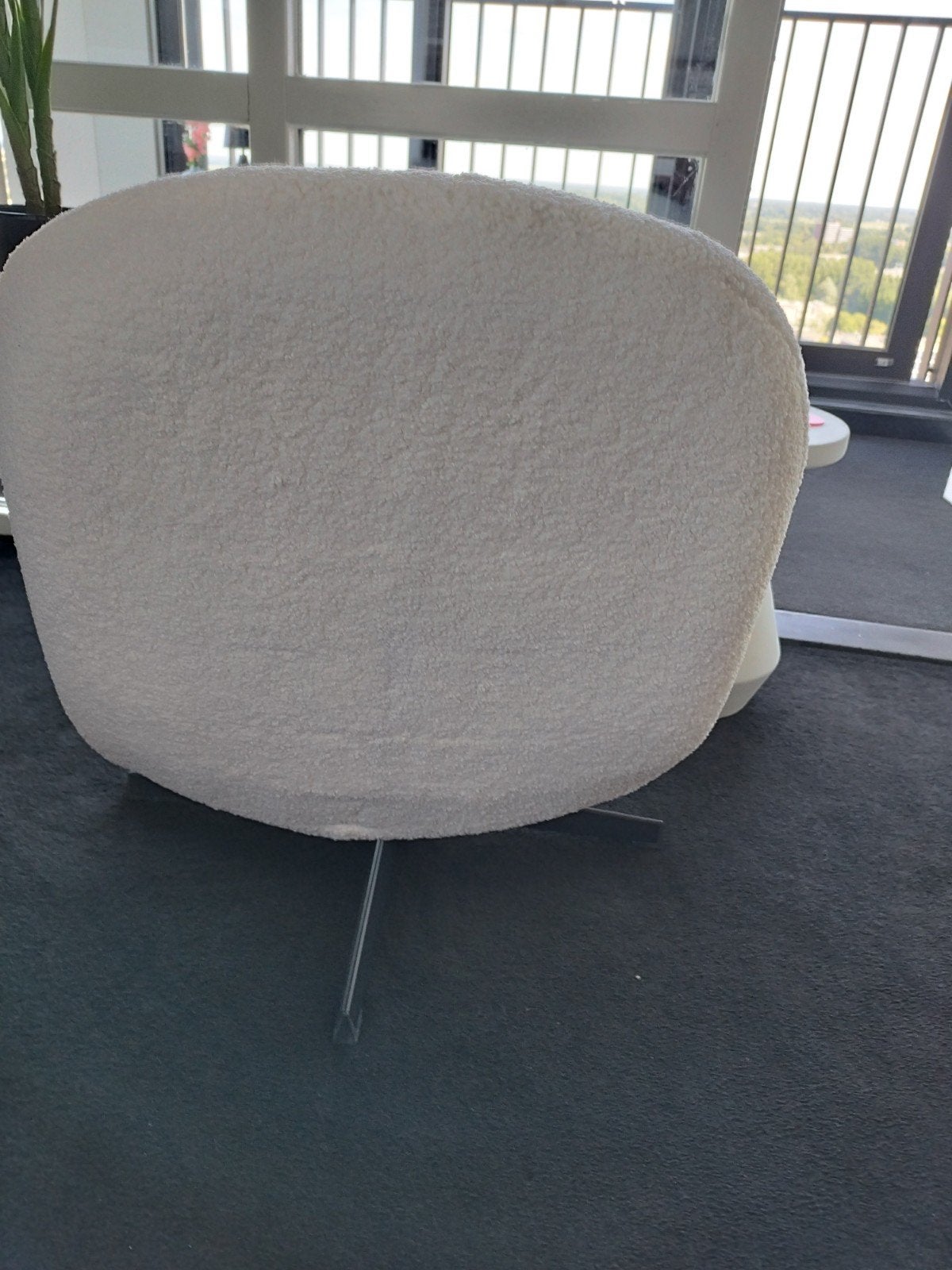 Nieuwe Luxe Witte TEDDY Draaifauteuil Desigin l, Huis en Inrichting, Fauteuils, Ophalen, Nieuw, Stof, Modern