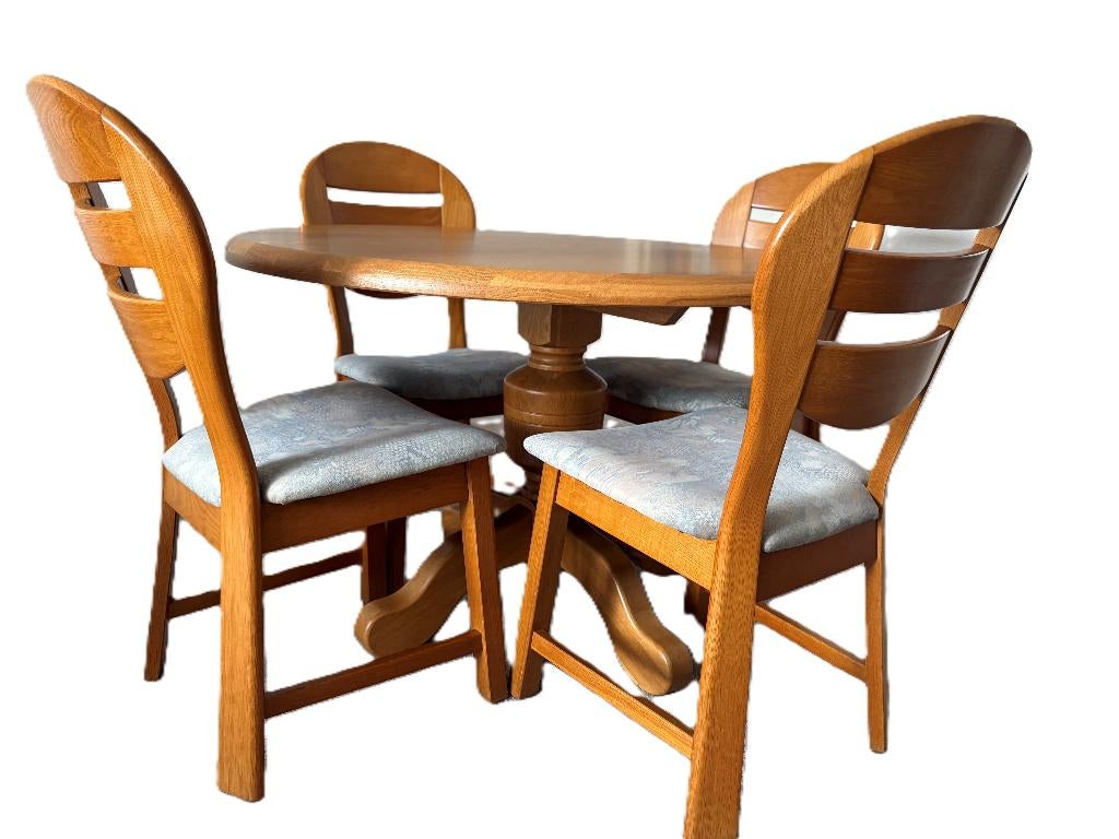 Ronde eettafel + 4 stoelen blank eiken., Huis en Inrichting, Tafels | Eettafels, Ophalen, Gebruikt, Vier personen, 100 tot 150 cm