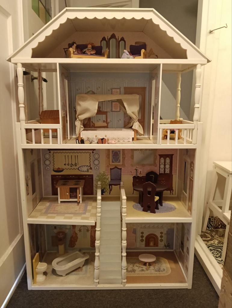 KidKraft Savannah Poppenhuis met Familie - Zeer Goede Staat, Kinderen en Baby's, Speelgoed | Poppenhuizen, Ophalen
