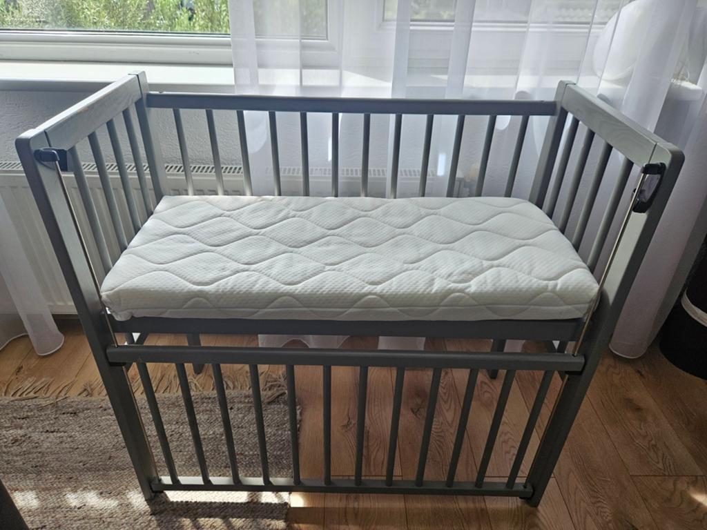 Petite Amélie co-sleeper grijs met matras, Ophalen of Verzenden