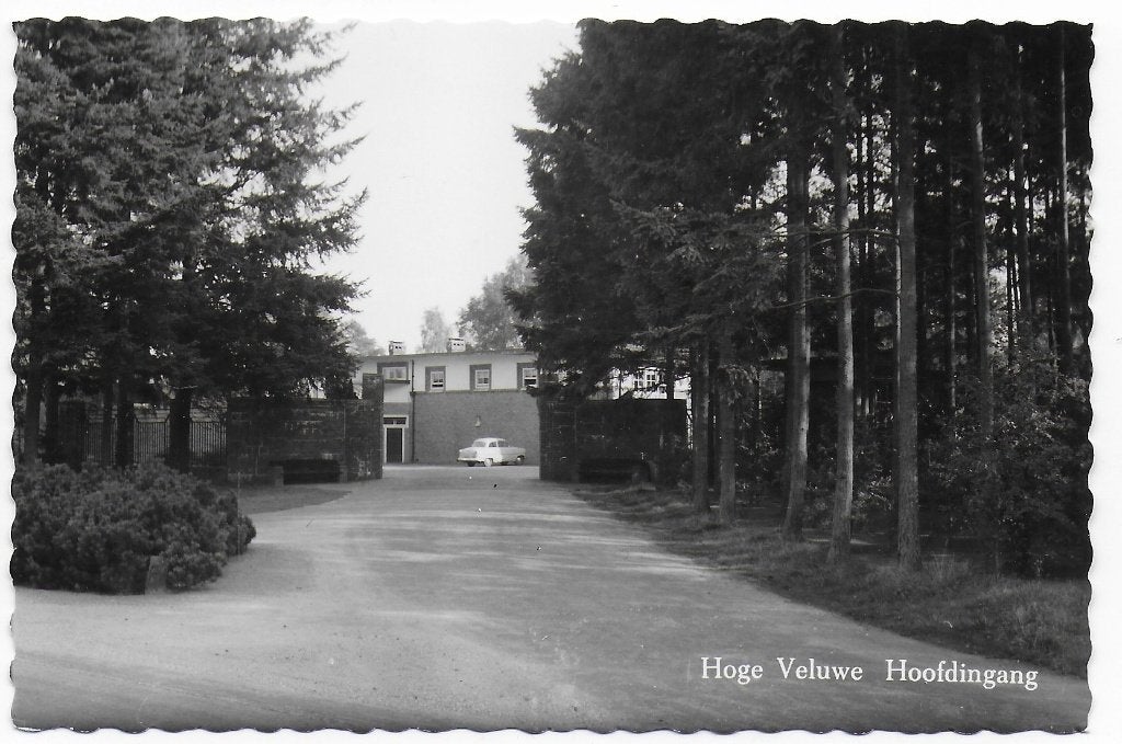 Hoge Veluwe Hoofdingang Ongelopen Ansichtkaart (B6815 ), Verzamelen, Ophalen of Verzenden, 1940 tot 1960, Ongelopen, Gelderland
