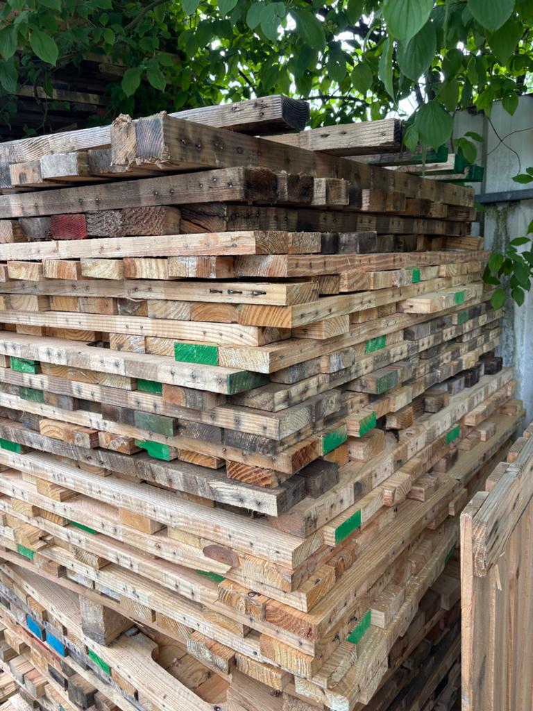 Stookhout, Tuin en Terras, Haardhout, Minder dan 3 m³, Ophalen of Verzenden, Overige houtsoorten