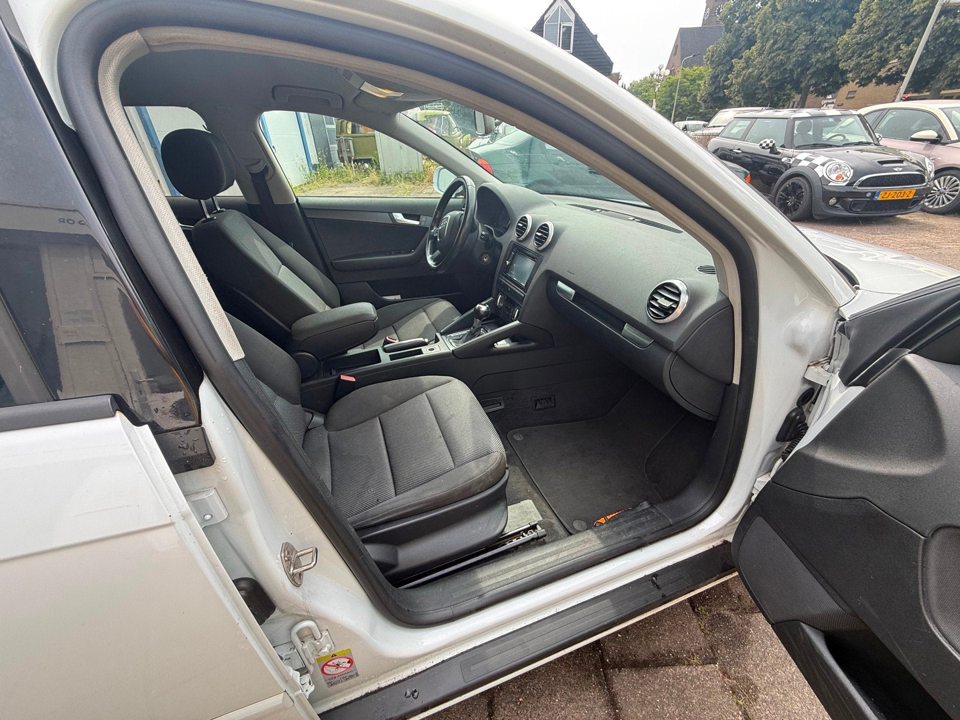Audi A3 Sportback 1.2 TFSI Attraction Advance, Auto's, Audi, Euro 5, Gebruikt, 4 cilinders, Wit