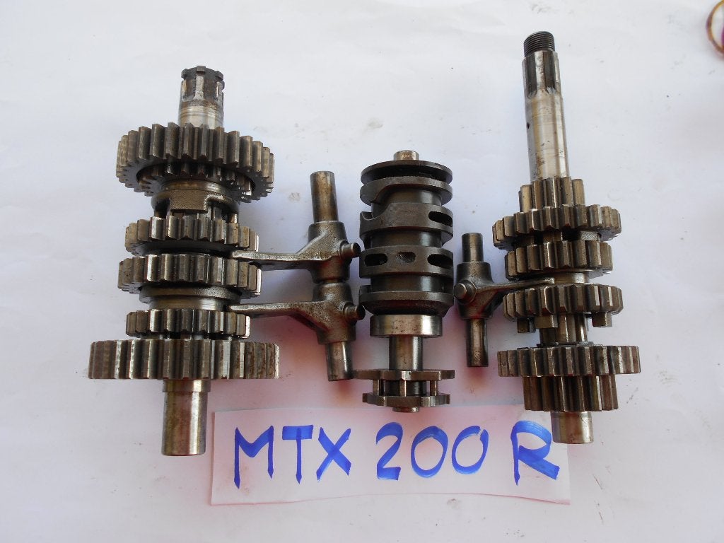 Gebruikte Versnelling Bak Honda MTX200R/MD07, Motoren, Verzenden