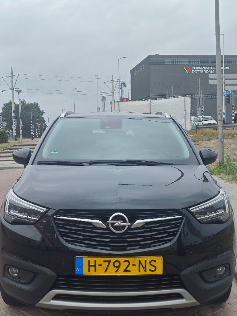 Opel Crossland X 1.2 Turbo 110pk Start/stop 2020 Zwart, Auto's, Voorwielaandrijving, 1199 cc, Alcantara, Zwart
