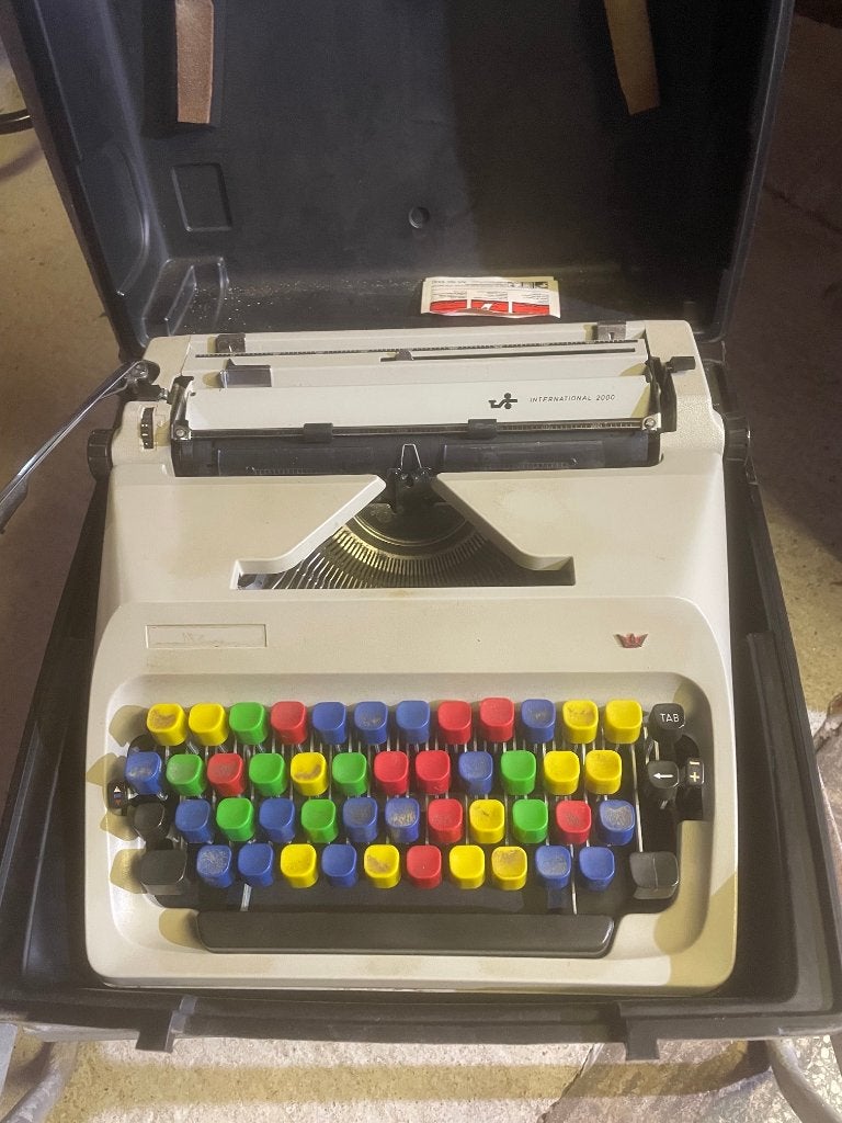 Typemachine  In koffer, Diversen, Ophalen of Verzenden, Gebruikt
