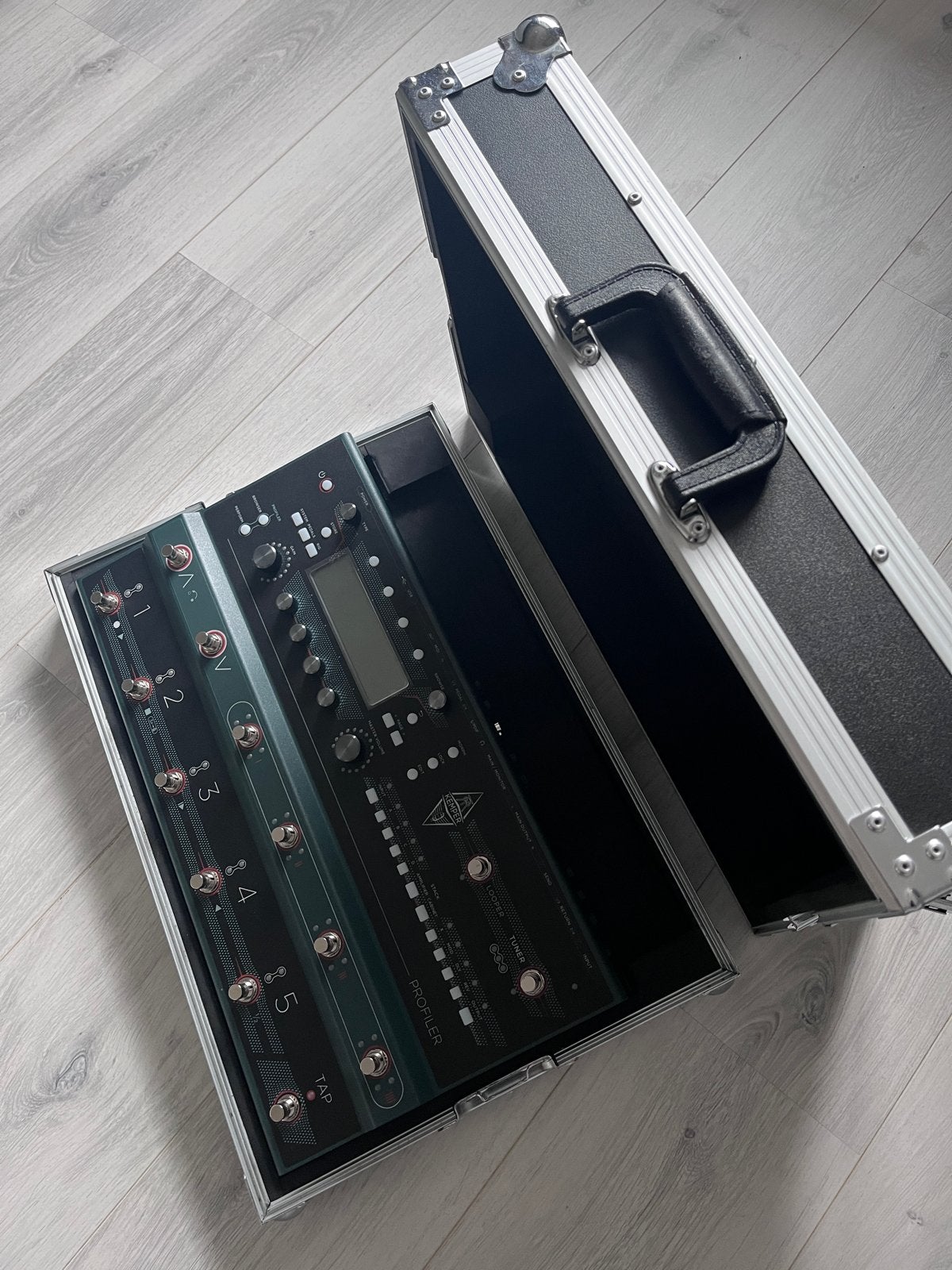 Flightcase voor Kemper Stage - Robuuste Bescherming, Ophalen of Verzenden, Zo goed als nieuw, Overige instrumenten, Flightcase