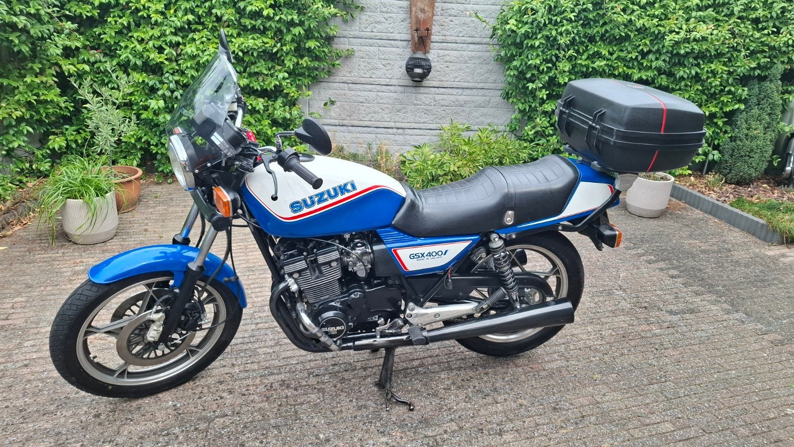 Suzuki GSX400F uit 1984 - Klassieke Naked Bike, Motoren, 4 cilinders, Gebruikt, Particulier, Handgeschakeld
