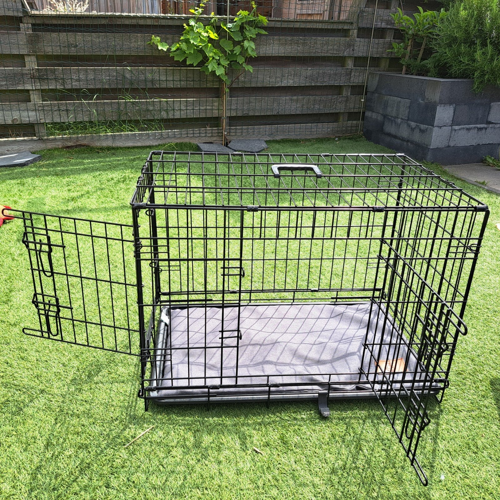 Honden bench, Dieren en Toebehoren, Hondenbenches, Ophalen of Verzenden, Zo goed als nieuw