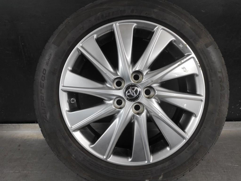 Velgen set + banden Toyota Yaris 2023 ( 195-55-R16 ), Auto-onderdelen, Banden en Velgen, Banden en Velgen, Zomerbanden, 16 inch